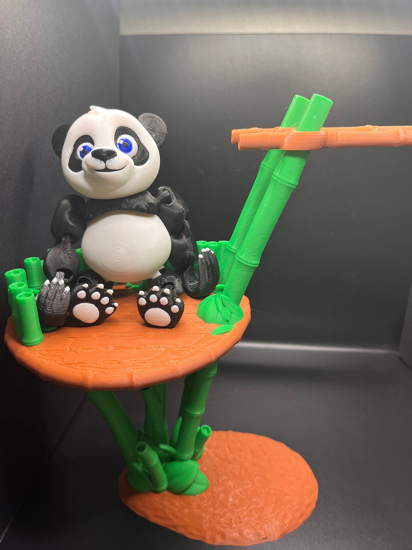3D Printed Panda with Hangout