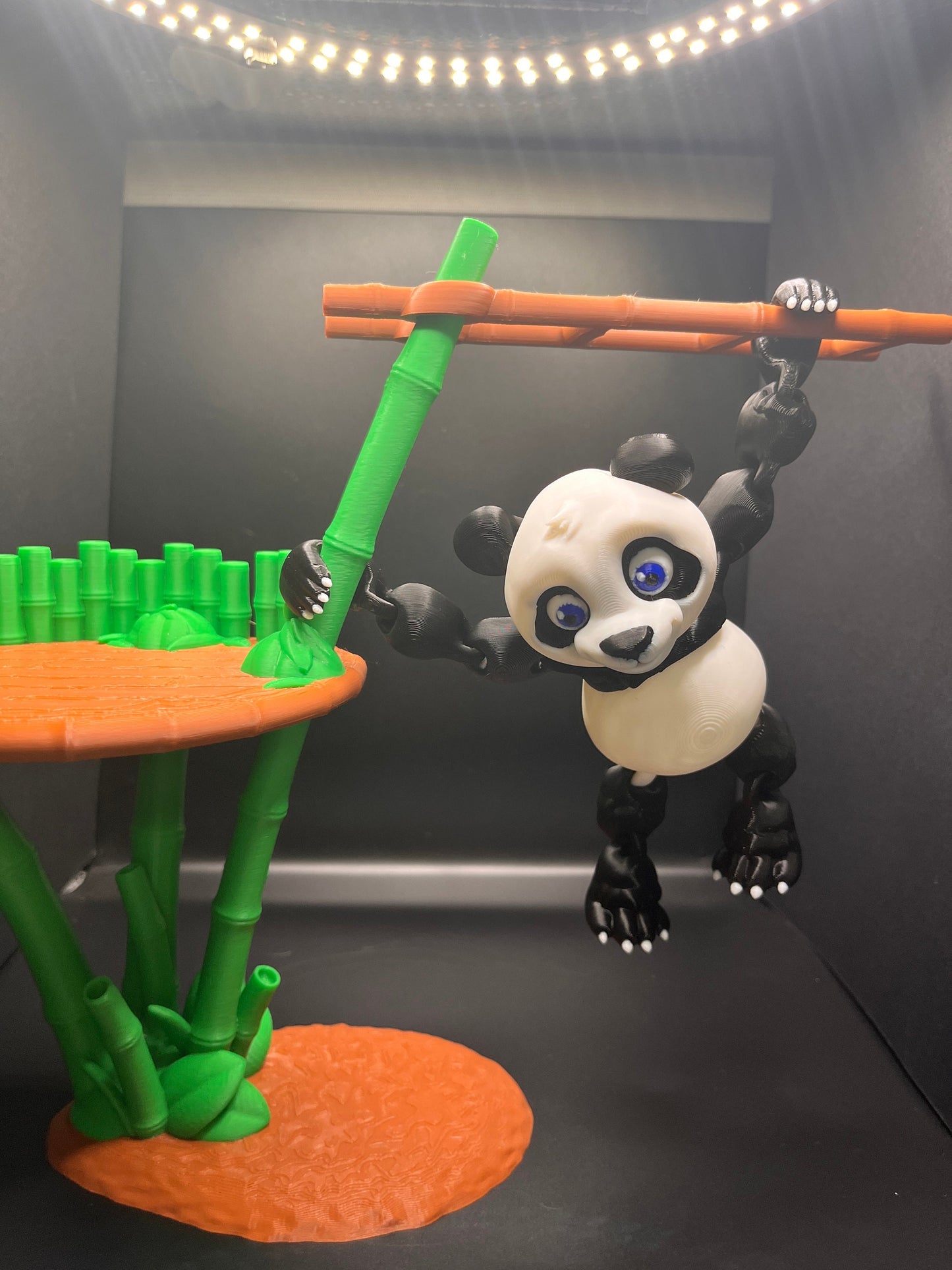 3D Printed Panda with Hangout